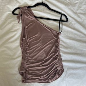 Free People Mauve one shoulder tank with cinching on the sides & shoulder Size M